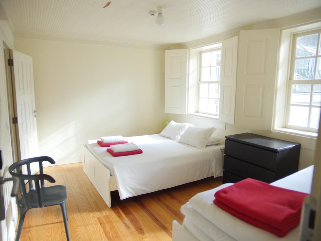 גימראייש Santiago 31 Hostel מראה חיצוני תמונה